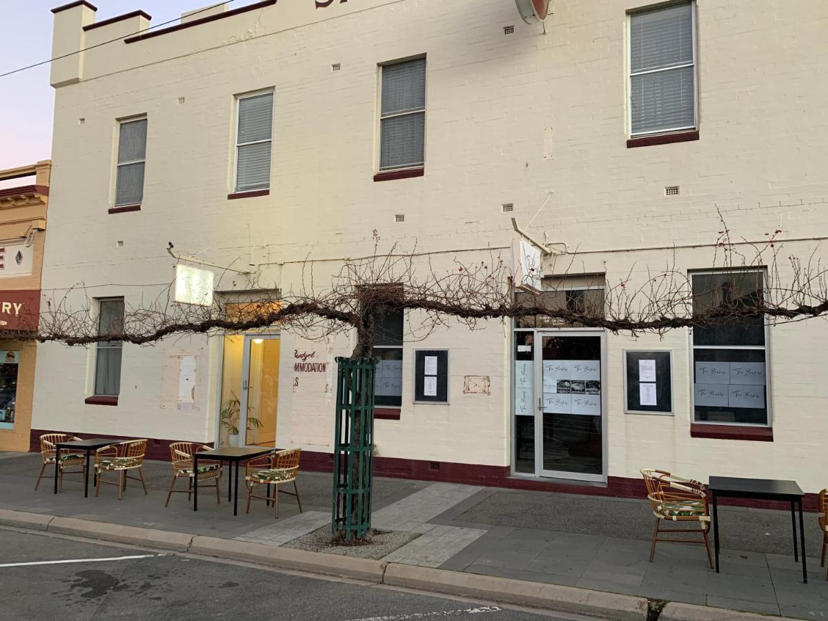 The Barkly Bistro Bar & Accommodation Ararat Εξωτερικό φωτογραφία